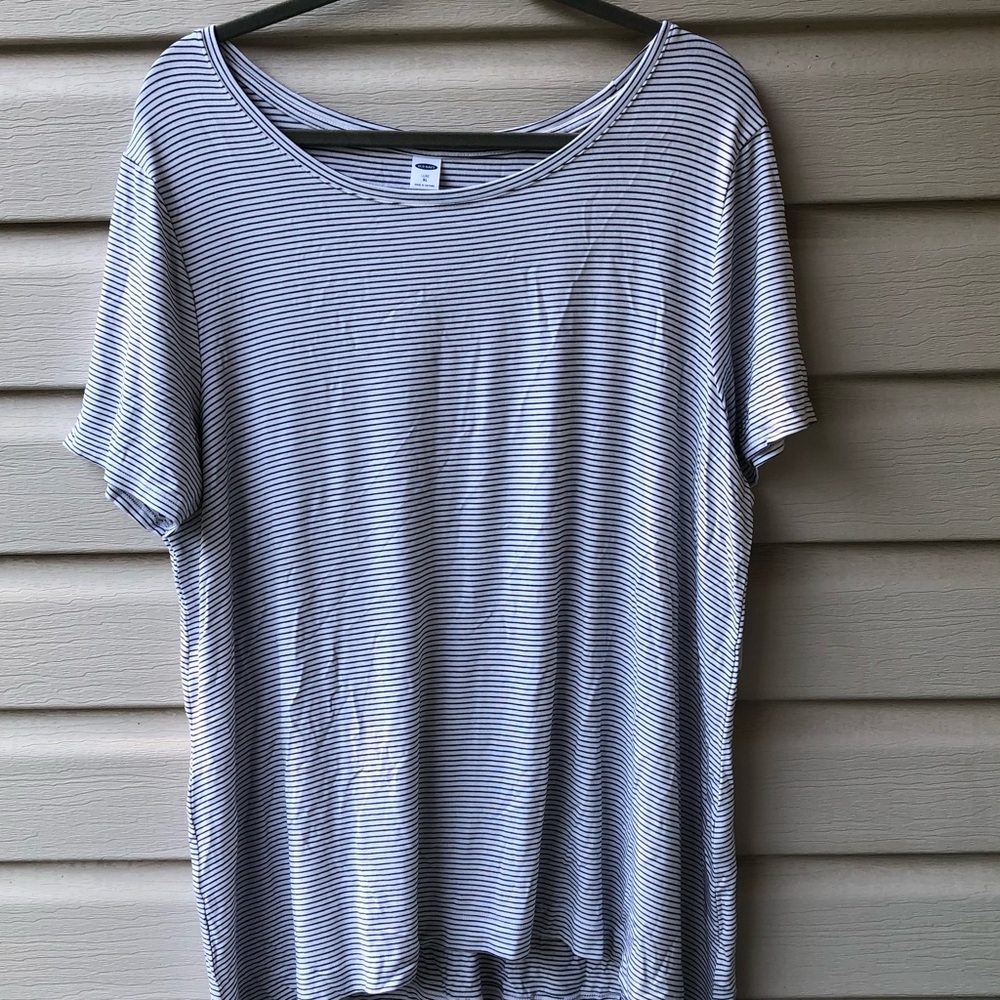 NWT XL Old Navy Luxe Short Sleeve Stripe
Top